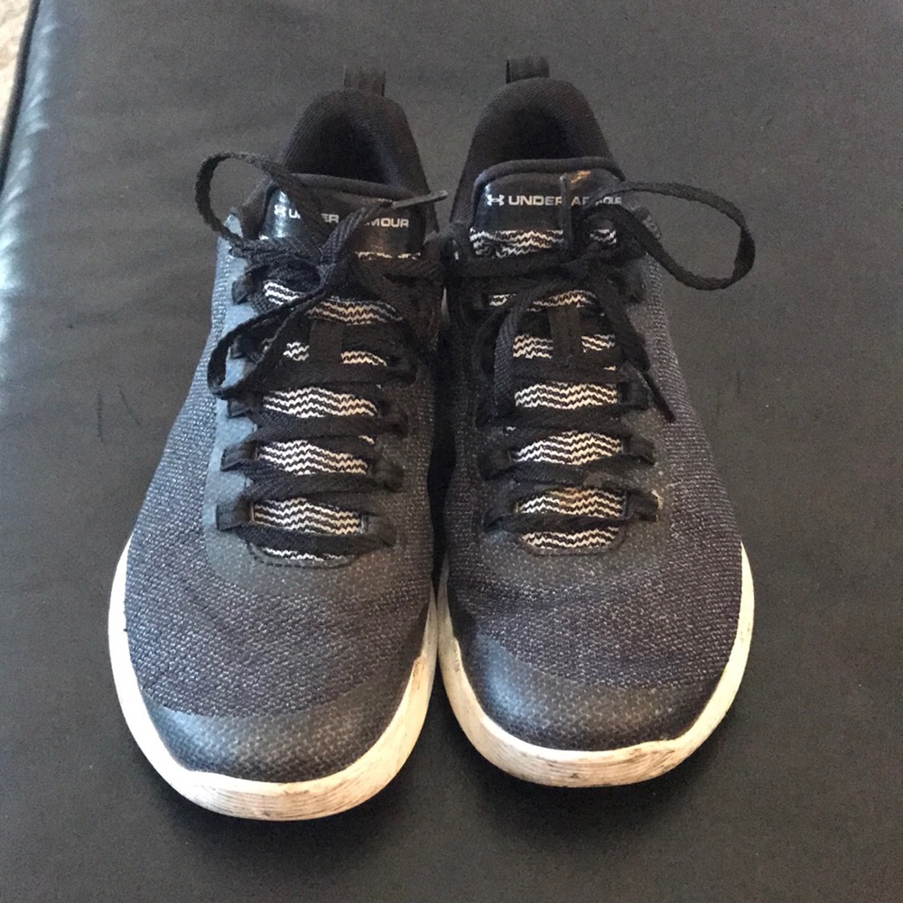 Under Armour Sneakers